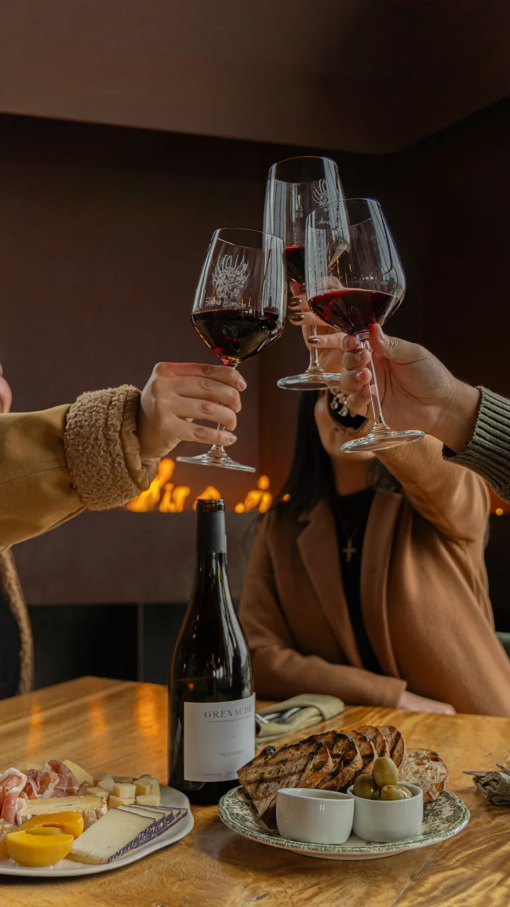 Tabla de quesos y brindis